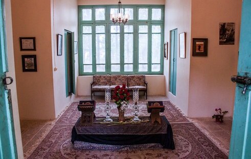 لحظه کوتاهی از زندگی دکتر مصدق در حصر قلعه احمدآباد + فیلم