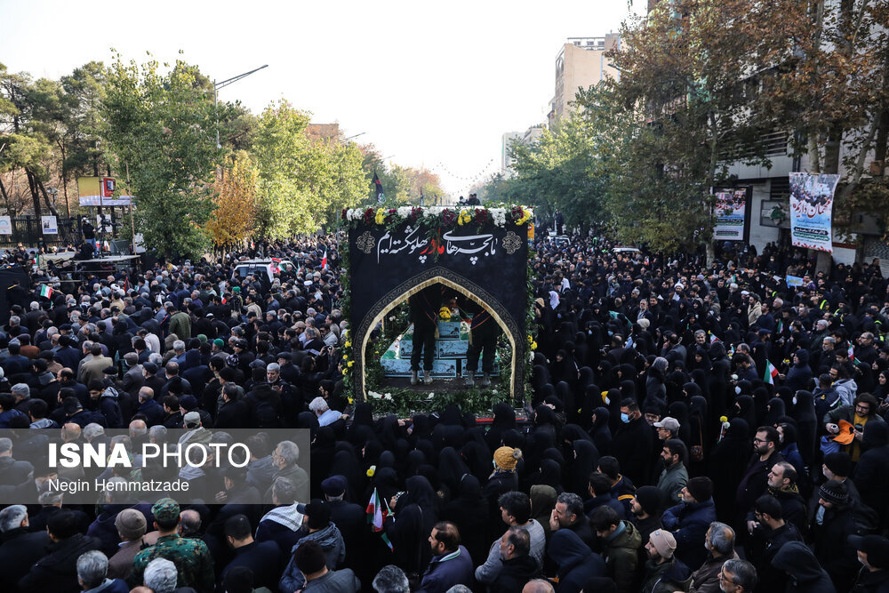 روایت فرمانده سپاه تهران از سن شهدای گمنام که امروز تشییع شدند +تصاویر