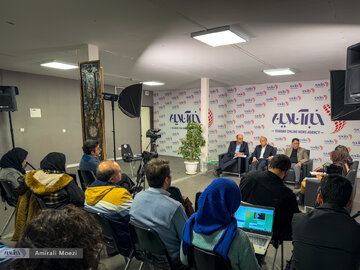 آیا شاه بحرین را داد و جزایر را گرفت؟ / بریتانیا استخوان لای زخم منطقه گذاشت آیا شاه بحرین را داد و جزایر را گرفت؟ / بریتانیا استخوان لای زخم منطقه گذاشت