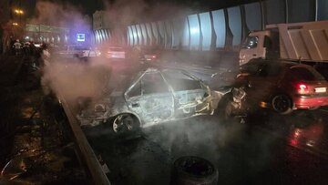 آتشسوزی خودرو ۴۰۵ در بزرگراه حکیم آتشسوزی خودرو ۴۰۵ در بزرگراه حکیم