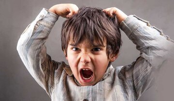 پدرها و مادرها بخوانند! یک جمله مهم برای تسکین عصبانیت کودکان