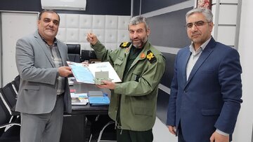 اشاعه فرهنگ غنی دفاع مقدس، سرلوحه فعالیتهای مخابرات استان میباشد اشاعه فرهنگ غنی دفاع مقدس، سرلوحه فعالیتهای مخابرات استان میباشد