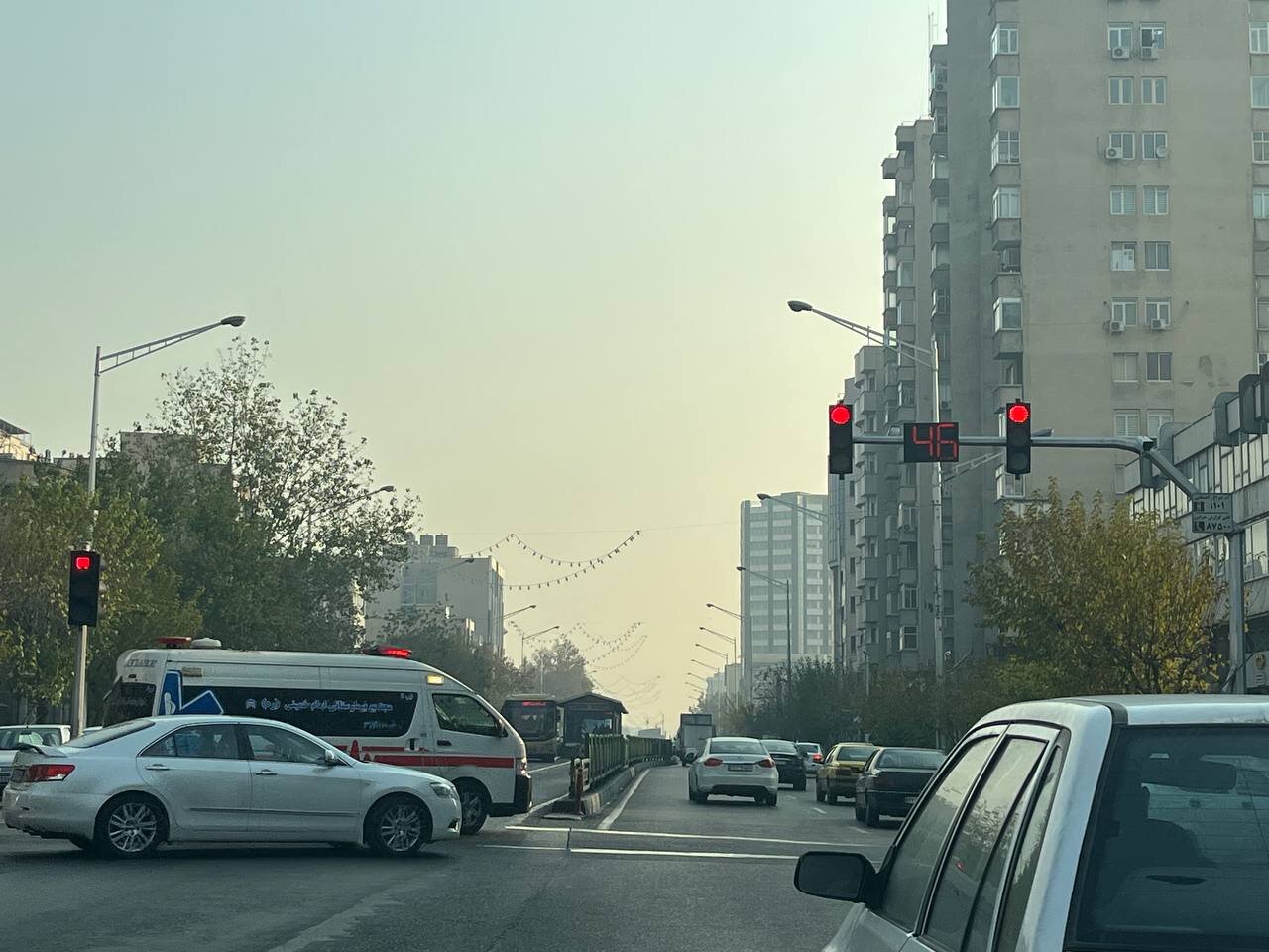 غیب شدن برج میلاد از میدان آزادی/آلودگی هوا از آزادی تا انقلاب غیب شدن برج میلاد از میدان آزادی/آلودگی هوا از آزادی تا انقلاب