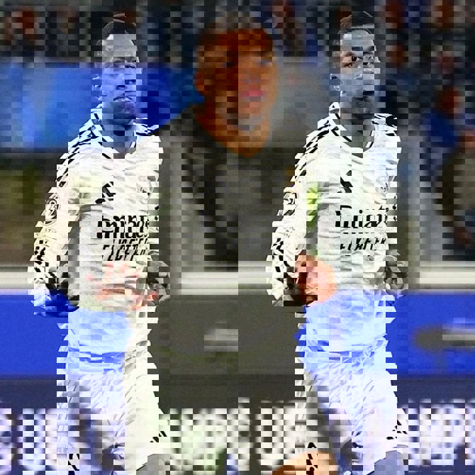 عکس | ارث رونالدو برای امباپه!