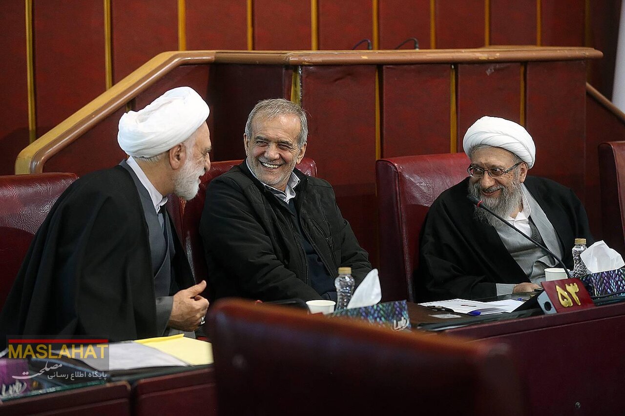 تقابل تندروها با موافقان FATF در مجمع تشخیص / گرهِ کور پرونده پالرمو و CFT پس از 5 سال باز میشود؟ 2