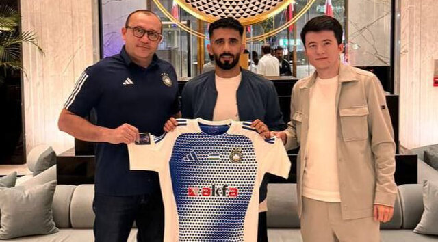 عکس| هافبک خلاق پرسپولیسی به پاختاکور پیوست