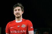 ببینید | خوش‌شانسی آزمون در ضربه پنالتی؛ گل حساس سردار آزمون در راه قهرمانی شباب الاهلی