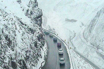 هشدار جدی به مسافران؛ بارش برف و باران در جاده‌های ۹ استان