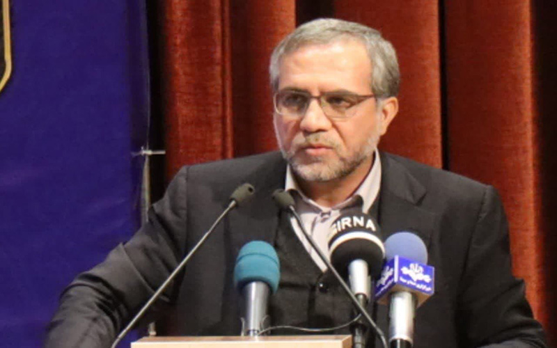 دکتر صمیمیان، به عنوان فرماندار جدید شهرستان سمنان معرفی شد