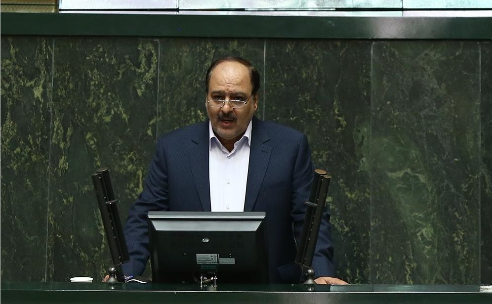 توقف ابلاغ قانون عفاف و حجاب با تصمیم «شورایعالی امنیت ملی»/ قالیباف و پزشکیان به توافق رسیدند، پاستور به دنبال «لایحه اصلاحی» رفت