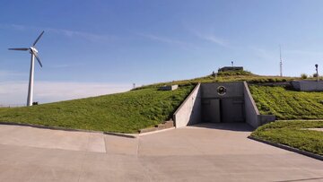 لوکسترین پناهگاه آخرالزمانی جهان / عکس