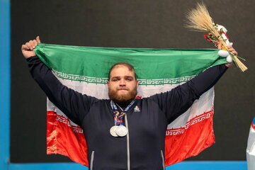 عکس | یک ایرانی، قویترین مرد جهان شد؛ نظر شما درباره این عکس چیست؟ عکس | یک ایرانی، قویترین مرد جهان شد؛ نظر شما درباره این عکس چیست؟