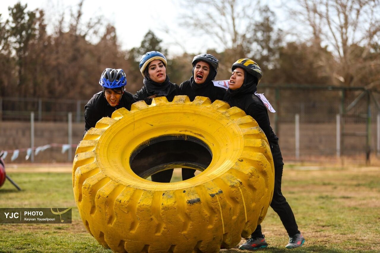 عکس | رقابت قویترین زنان ایران؛ قدرتنمایی خانمها در شاهرود