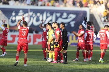 احتمال تغییر ورزشگاه بازی سوپرچام؛ پرسپولیس - سپاهان، جایی غیر از اراک! احتمال تغییر ورزشگاه بازی سوپرچام؛ پرسپولیس - سپاهان، جایی غیر از اراک!