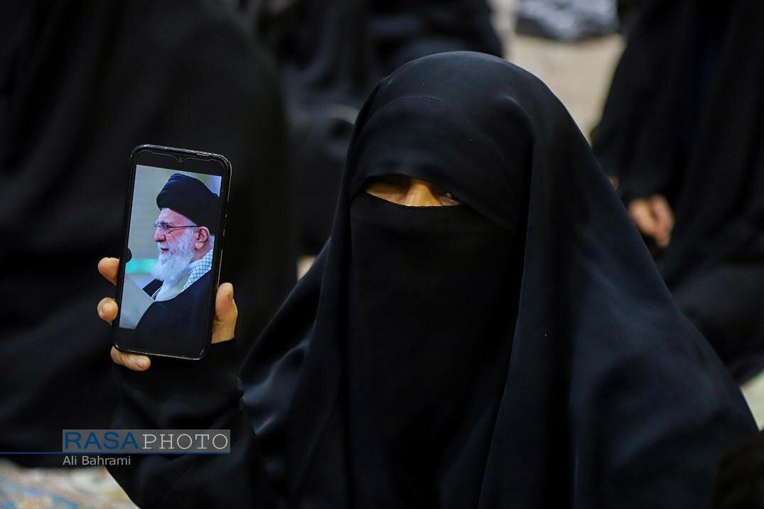 تصاویری از تجمع طلبه ها در قم/ ماجرا چه بود؟