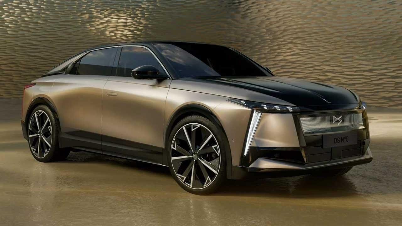 تمسخر آئودی و بیامو توسط خودروساز فعال در ایران