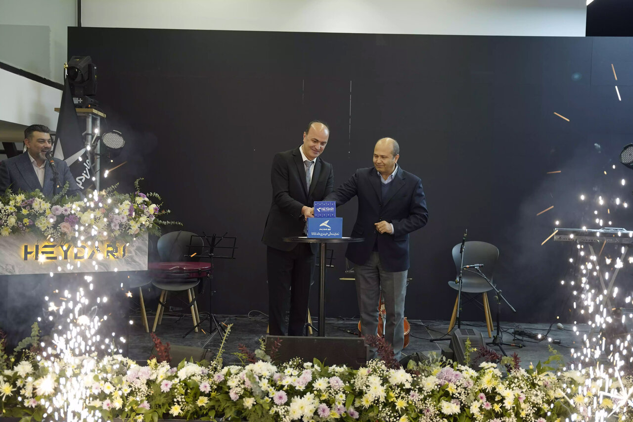 افتتاح بزرگترین شعبه نمایندگی کرمان موتور در کشور