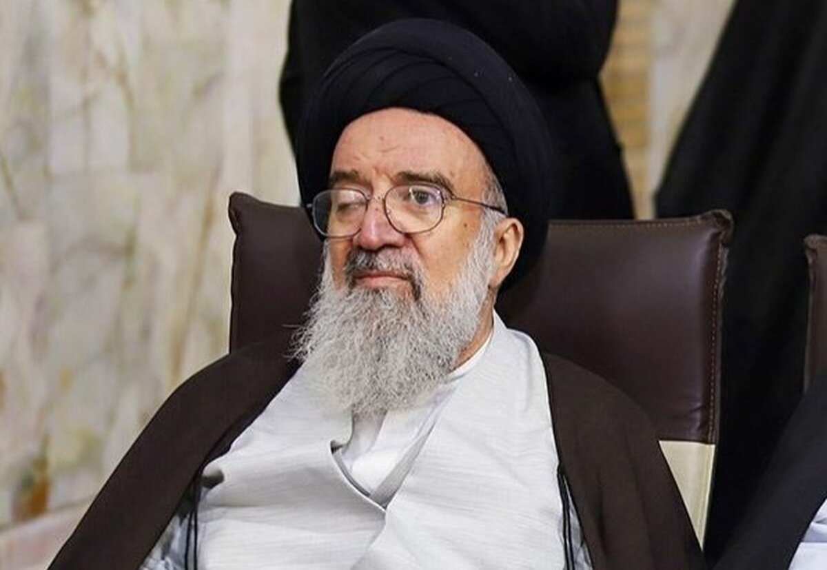 تغییر حالت چشم احمد خاتمی خبرساز شد تغییر حالت چشم احمد خاتمی خبرساز شد