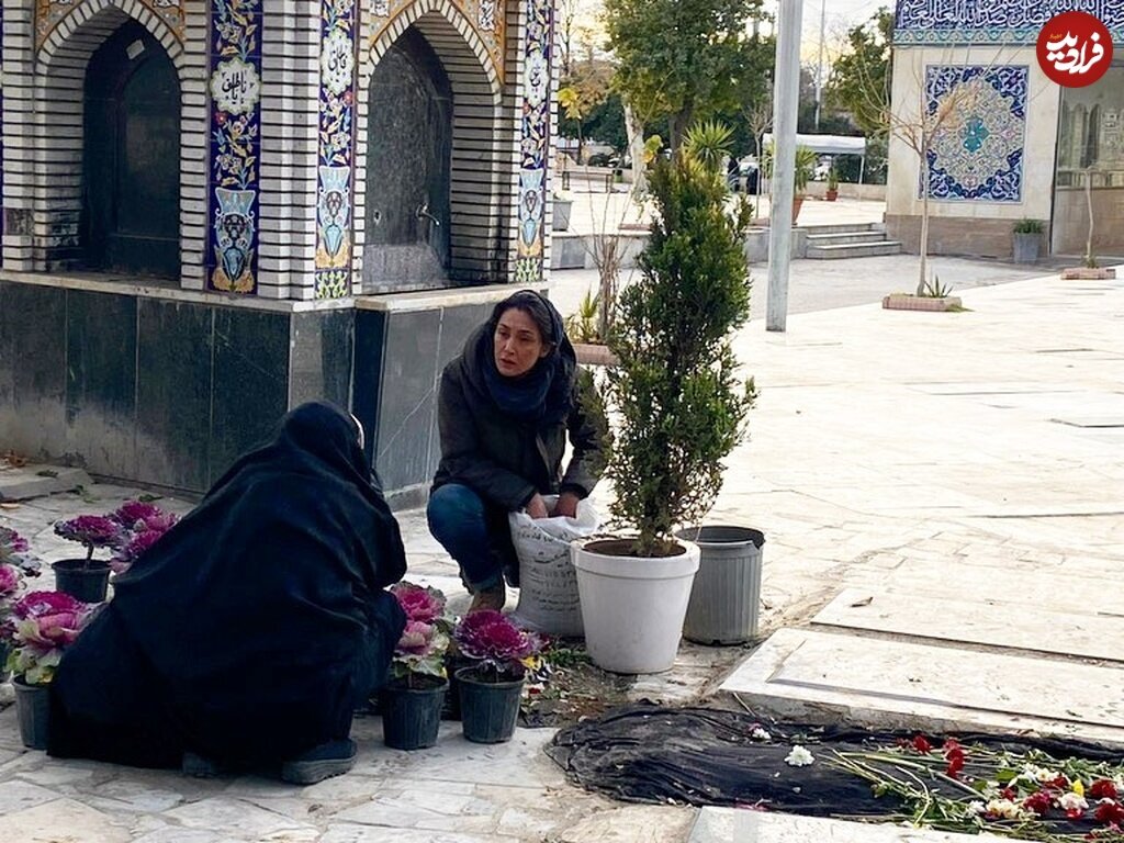 تغییر چهره جذاب «هدیه تهرانی» بعد 25 سال در 52 سالگی تغییر چهره جذاب «هدیه تهرانی» بعد 25 سال در 52 سالگی