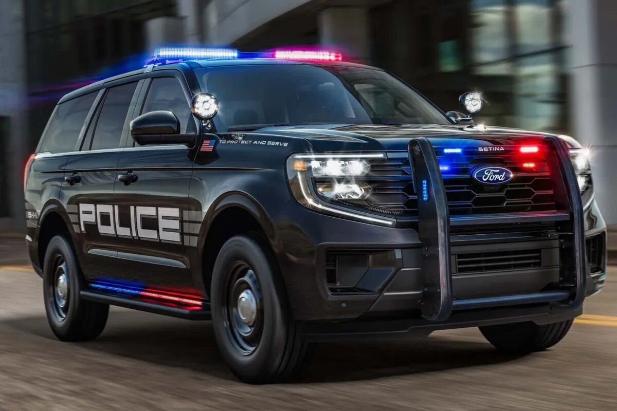 عکس | این شاسیبلند غولپیکر، ماشین پلیس جدید آمریکا است