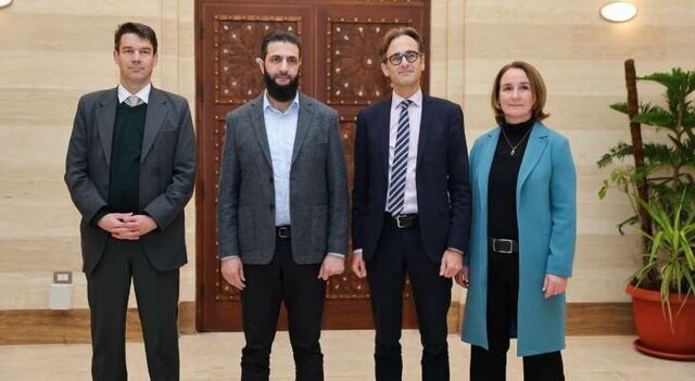 آغوش باز اروپاییها برای جولانی/ کشورهای غربی برای ارتباط با سوریه رقابت میکنند