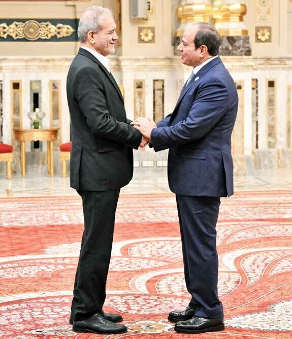 فراز و نشیبهای روابط ایران و مصر/ منافع مشترک دو کشور را به هم نزدیک میکند