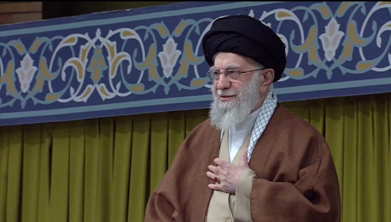 آغاز دیدار هزاران نفر از مداحان و شاعران اهل بیتعلیهمالسلام با رهبر انقلاب