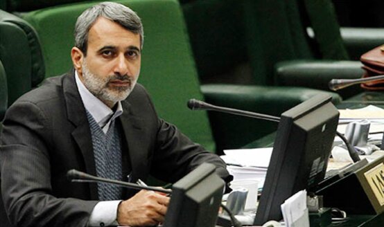 نماینده اصفهان به شدت هشدار داد: افرادی که خود را از انقلاب جدا کنند، با ناکامی مواجه خواهند شد/ مردم در روز ۲۲ بهمن مجدداً وفاداری خود به رهبری را اثبات خواهند کرد. نماینده اصفهان به شدت هشدار داد: افرادی که خود را از انقلاب جدا کنند، با ناکامی مواجه خواهند شد/ مردم در روز ۲۲ بهمن مجدداً وفاداری خود به رهبری را اثبات خواهند کرد.