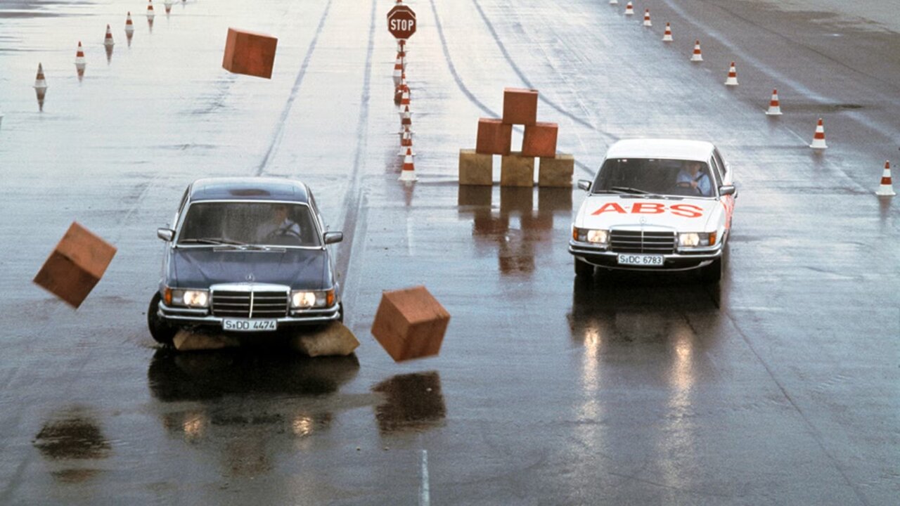 ترمز ضد قفل در کدام خودرو برای اولینبار نصب شد؟ /عکس