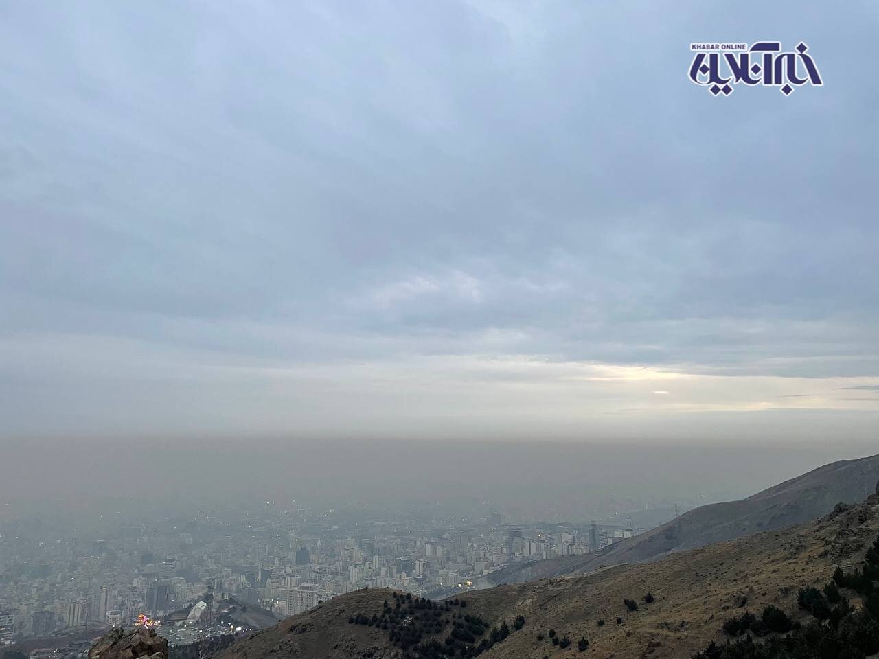 ترسناک‌ترین تصویر از تهران در عصر جمعه/ مسئولان هم این عکس‌ها را می‌بینند؟/ مدارس چرا تعطیل نمی‌شود؟