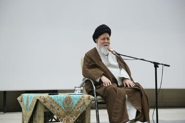 علم الهدی: انقلاب اسلامی ایران گامی در مسیر حکومت واحد جهانی اسلام است / دشمنی با اسلام از سوی قدرتهای استکباری بیش از گذشته شده است