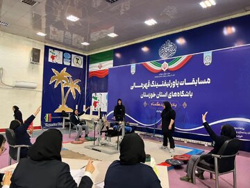ایذه قهرمان پاورلیفتینگ بانوان خوزستان شد ایذه قهرمان پاورلیفتینگ بانوان خوزستان شد