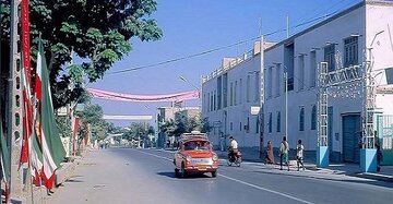 یک شهردار تابلوی خیابانی را به نام خود تغییر داد!