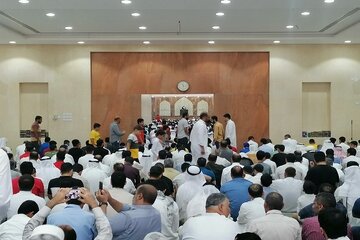 مقامات آل خلیفه از اقامه نماز در مسجد شیعیان امام صادق جلوگیری کردند