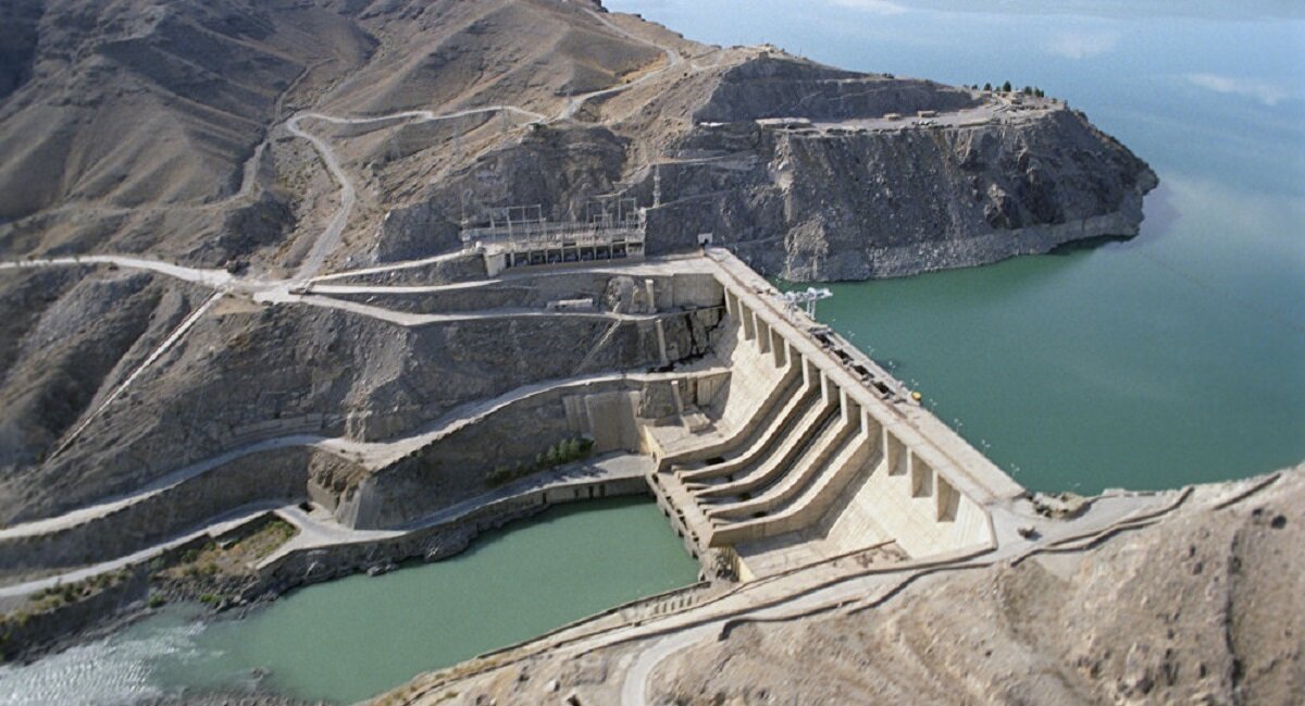 سدسازی در افغانستان، تشدید بحران آب در ایران/ برای تامین آب شرب مشهد محتاج آب هریرود هستیم/ کمک این ۴ کشور در سدسازی به افغانها