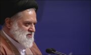 ببینید | تذکر جالب فرزند رهبر انقلاب نسبت به وقت اذان هنگام سخنرانی