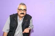 ببینید | ماجرای عاشق شدن کارگردان سینمای ایران؛ دختری از گواتمالا در آمریکا دل فرزاد مؤتمن را برد!