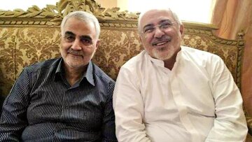 ظریف: رهبری مشاهده می‌کردند که من و سردار سلیمانی کاملاً هماهنگ و همراهیم/ همه ما نگران سلامتی حاج‌قاسم بودیم به‌غیر از خود ایشان!