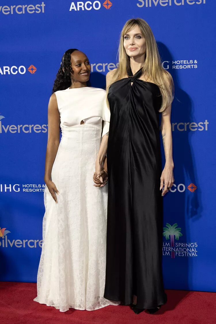 تغییر چهره شگفتانگیز آنجلینا جولی پس از طلاق/ عکس