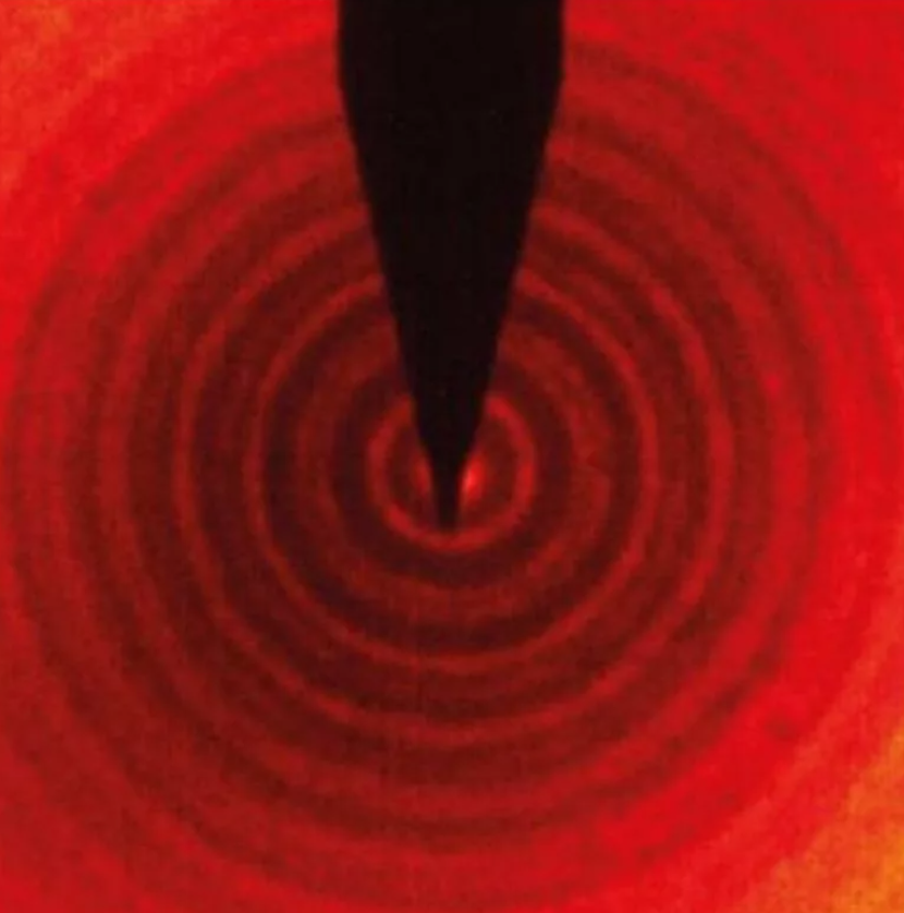 دانشمندان اتمها را خم کردند؛ آزمایشی که غیرممکن تصور میشد