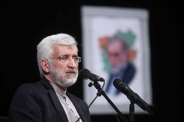 جلیلی: فروپاشی تمدن غرب سرعت گرفتهاست / توجه داشته باشیم که نباید درگیر حاشیهها شویم