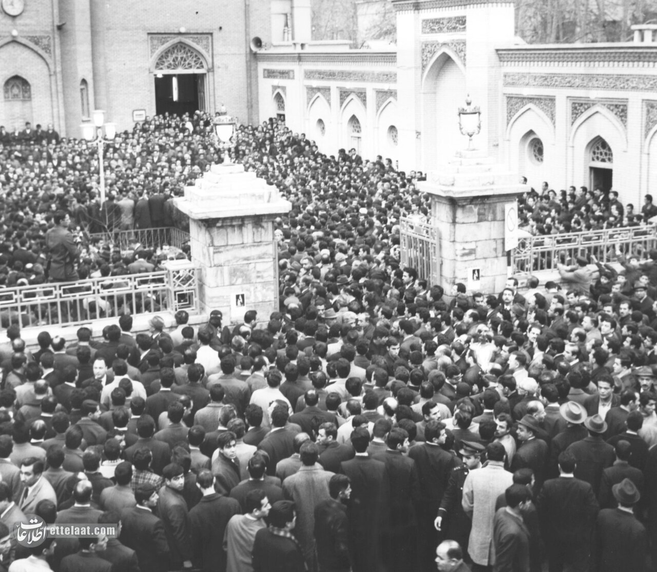 عکسهای کمتر دیدهشده از اولین ساعات درگذشت تختی