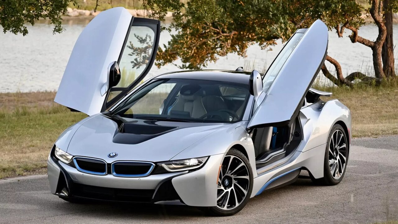 با سه میلیارد تومان سوار مرسدسبنز و پورشه شوید /عکس