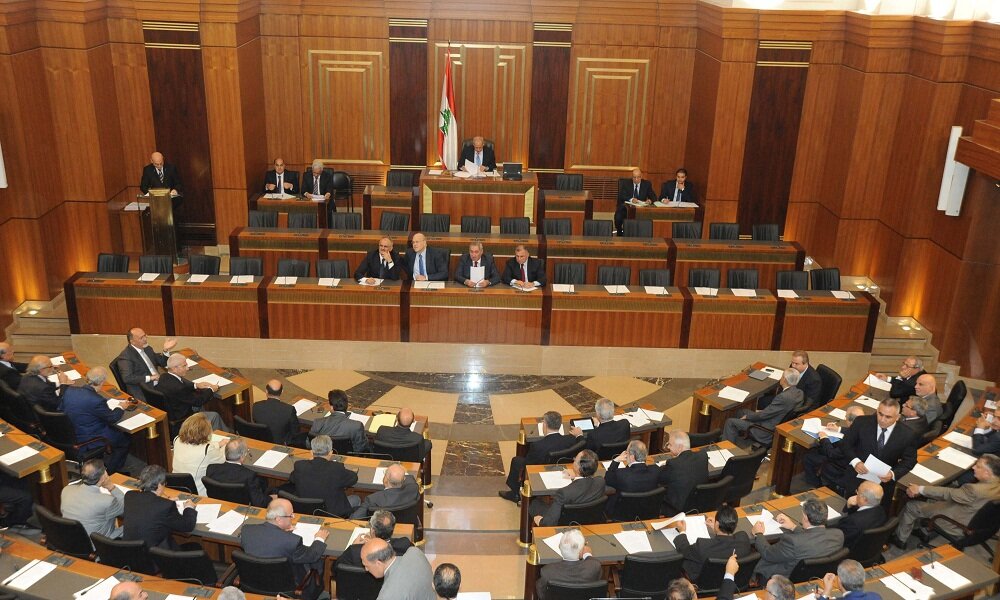 گزارشی از جلسه پرتنش پارلمان لبنان برای تعیین رئیسجمهور/ گزینه حزبالله چه کسی است؟