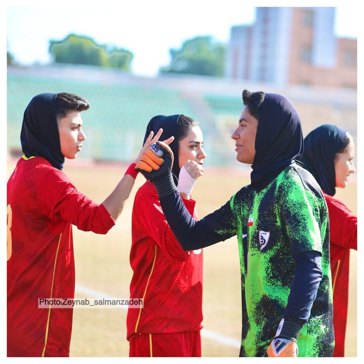 تصاویر | دیدار تیم بانوان فولاد خوزستان ‌و چابک شیراز