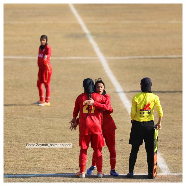 تصاویر | دیدار تیم بانوان فولاد خوزستان ‌و چابک شیراز