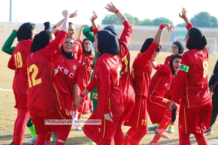 تصاویر | دیدار تیم بانوان فولاد خوزستان ‌و چابک شیراز