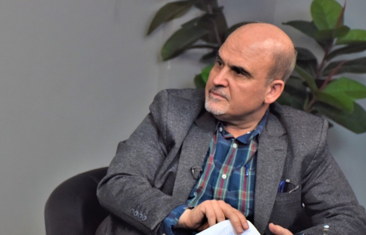 جلاییپور: خالصگرایان دست و پا می زنند تا دولت پزشکیان را پایین بکشند / گروه فشار در دولت احمدی نژاد، ارتزاق دلاری می کرد 2