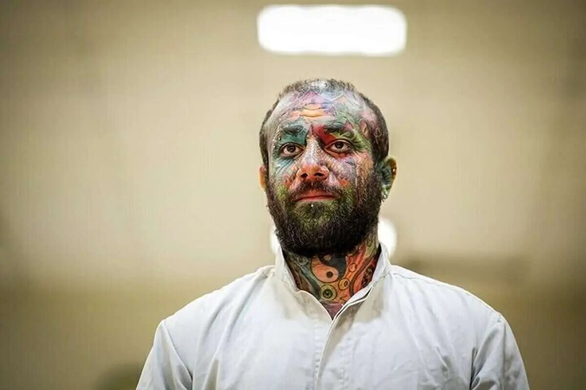 عموی تتلو: امیرحسین یک هفته است که در زندان ازدواج کرده است/  امیرحسین مریض است