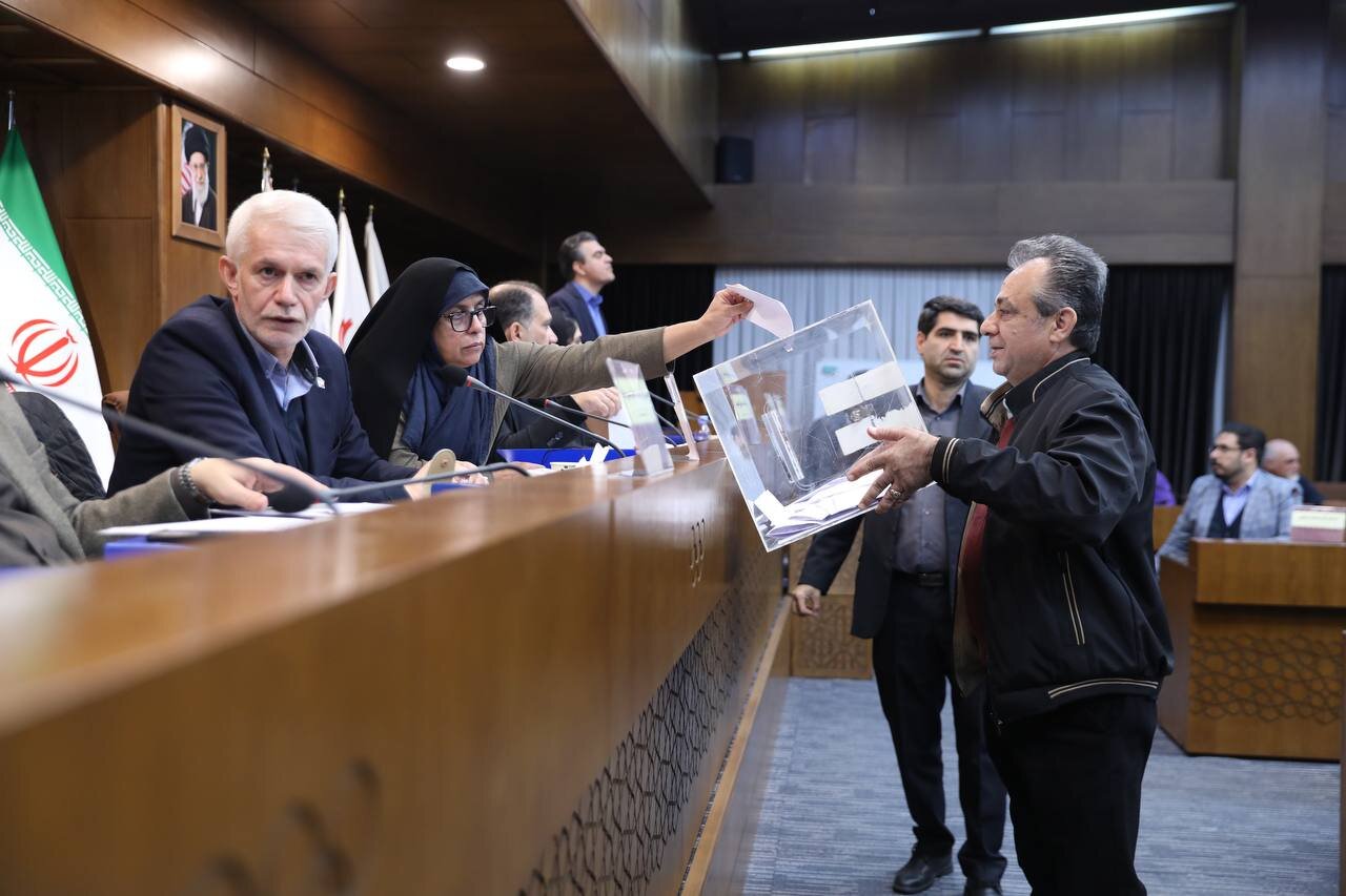 مجمع عمومی فدراسیون انجمنهای ورزشی برگزار شد / سه عضو هیات رییسه رای اعتماد گرفتند 7